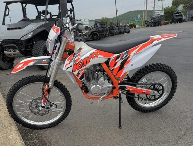 Kayo K2 223cc Dirtbike